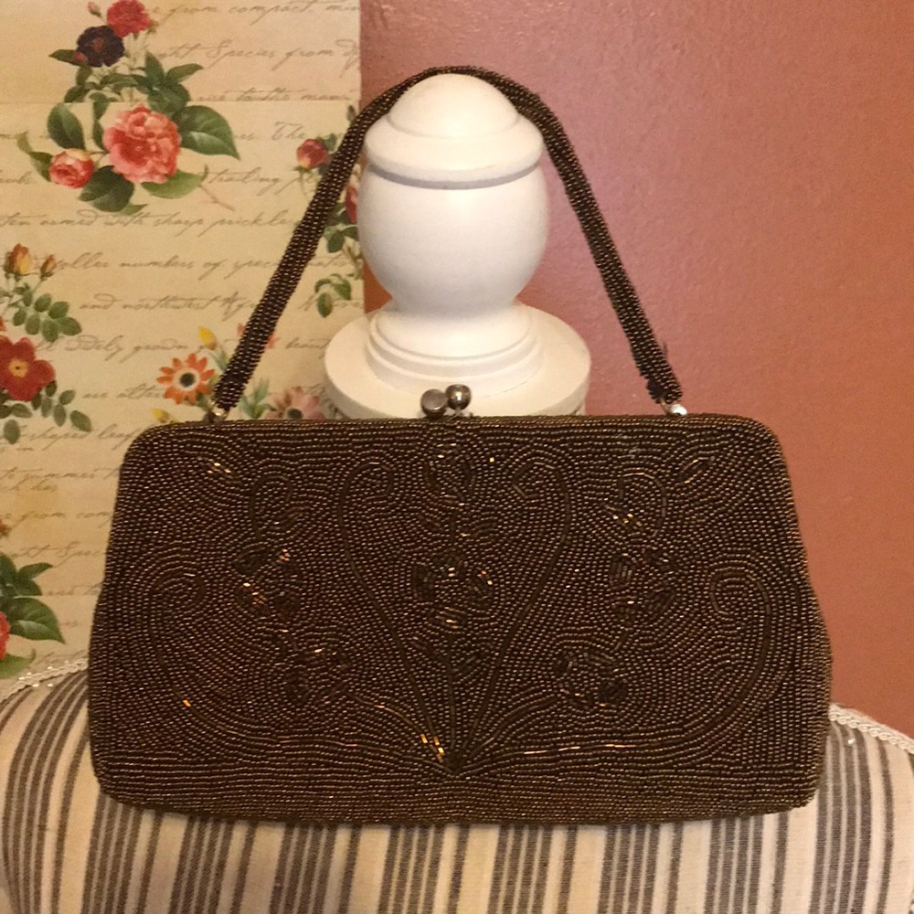 Vintage 📺 Beaded Clutch Purse